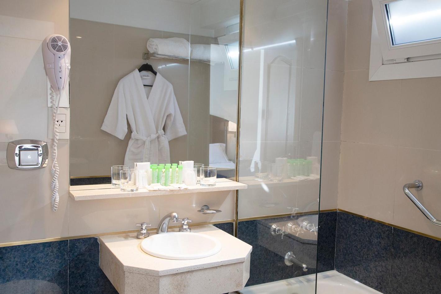 Hotel Presidente Buenos Aires Eksteriør bilde